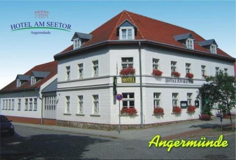 Hotel Am Seetor Ангермюнде Экстерьер фото